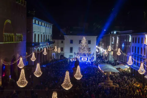 1ass_turismo_uff_stampa_piazza_cavour_ric4299.jpg