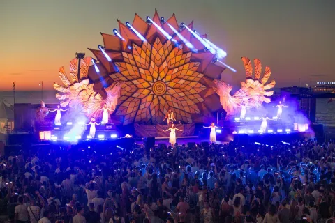 1corona_sunsets_festival_foto_8.jpg