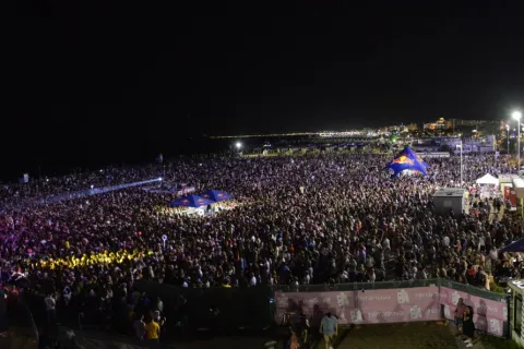 1notte_rosa_concerto_soler_panoramica.jpg