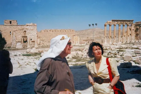 8.anna_ottani_cavina_con_zeri_a_palmyra.jpg