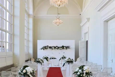 allestimentoteatrogalli2.jpg