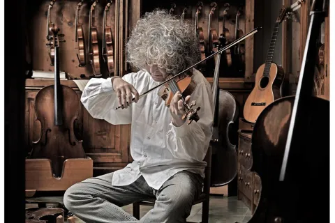angelo_branduardi_1.jpg