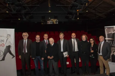 apt_conf_stampa_fellini_100_gal4258_2.jpg