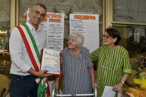 ass_turismo_uffstampa_turisti_fedeli_grp7167.jpg