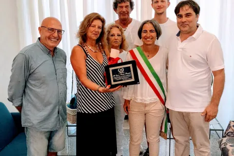 cinzia_rosmini_e_famiglia_img-20180806-wa0002.jpg