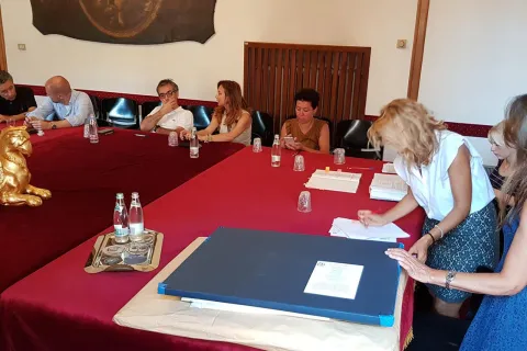 commissione.jpg