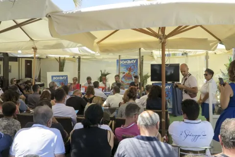comune_rimini_conf_stampa_boabay_5.jpg