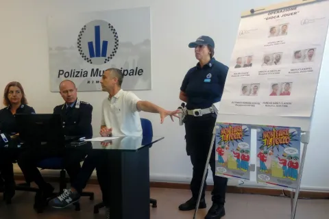 conf_stampa_pallinari.jpg