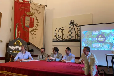 conferenza_stampa_1.jpeg