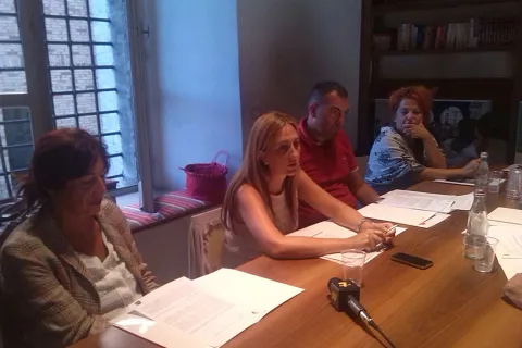 conferenza_stampa_ervizi_territoriali_a_supporto_delle_donne_vittime_di_violenza.jpg