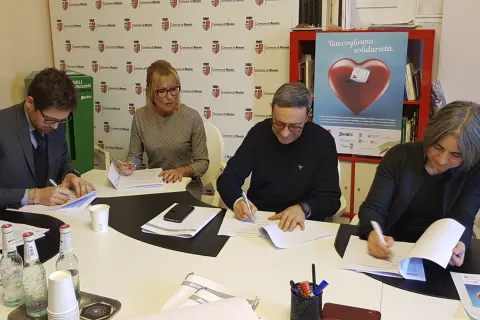farmaco_amico_conf_stampa3.png