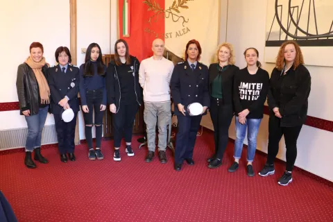 foto_gruppo_partecipanti_progetto_ed-_polizia_locale.jpg