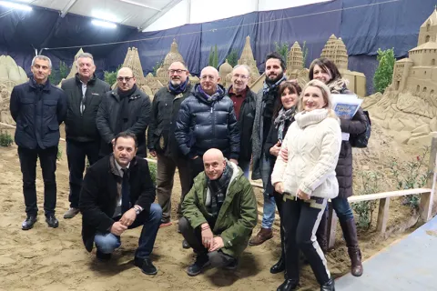 ice_village_rimini_2016_2.jpg