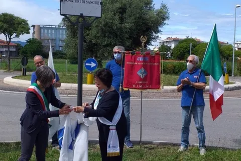 intitolazione_la_rotonda_rotonda_posta_in_via_settembrini2.jpeg