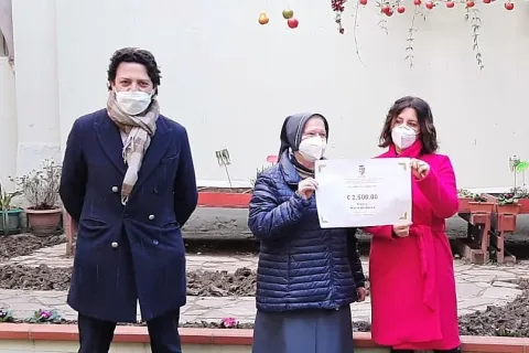 istituto_maria_ausiliatrice_mensa_premio_consegna.jpg
