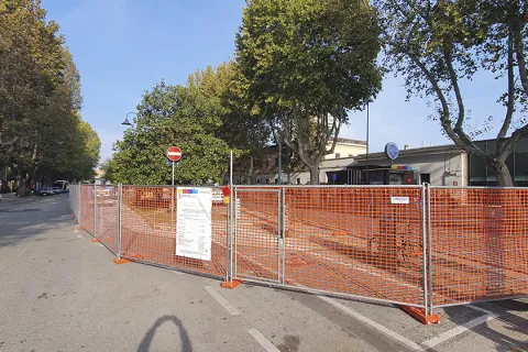 l_cantiere_in_piazzale_cesare_battisti2_-.jpg