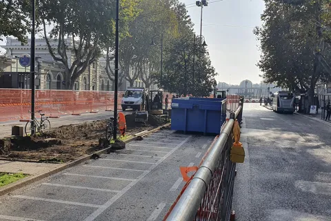 l_cantiere_in_piazzale_cesare_battisti_.jpg