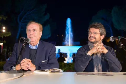 mirabella_segr_fontana_4_cavalli.jpg