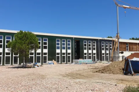 montessori_via_cuneo_esterni.jpg