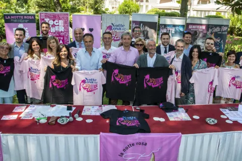 notte_rosa_2019_gal2413.jpg
