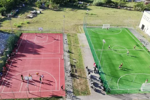 playground_via_cuneo.jpg