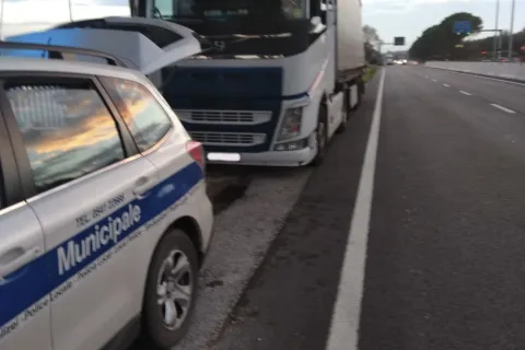 polizia_locale_e_ispettorato_del_lavoro_insieme_controlli_autotrasporto2.jpg