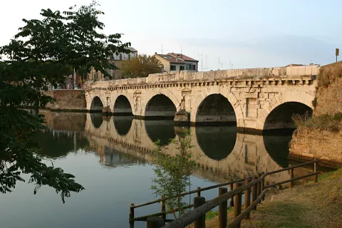 ponte_di_tiberio.jpg