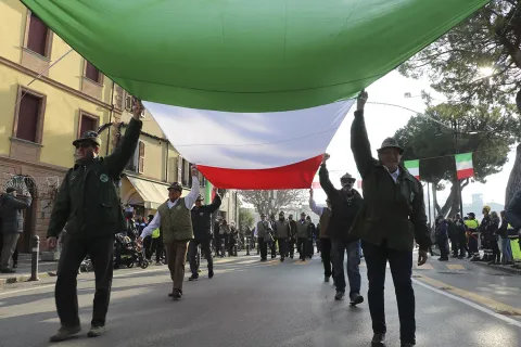 preadunata_nazionale_-_alpini3.png