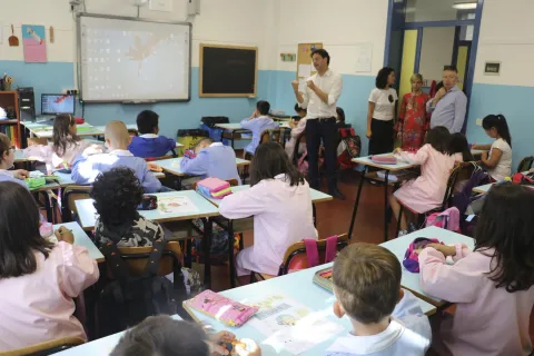primo_giorno_di_scuola_2019-20_la_visita_di_m_morolli_1.jpg