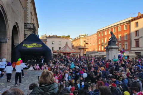 radio_bruno_colorcoriandolo.jpeg