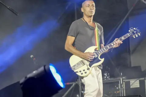 rimini_alex_britti_ric3953.jpg