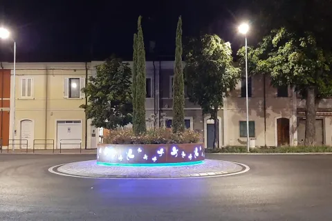 rotonda_valturio_marecchiese_notte_b.jpg