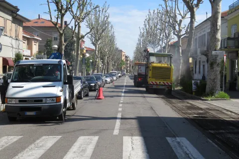 via_tripoli_asfaltatura_04.jpg