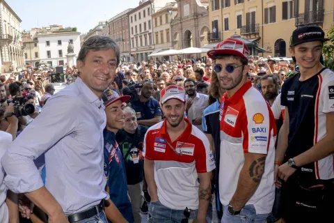 vieni_oltre_2016_1.jpg