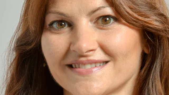 Sara Donati