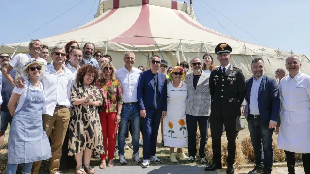 al mèni 2022