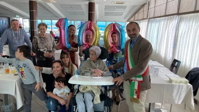 100 anni nonna Adele