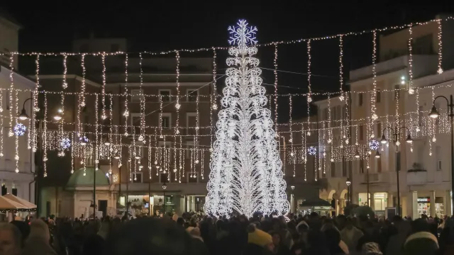 Albero natale luminoso