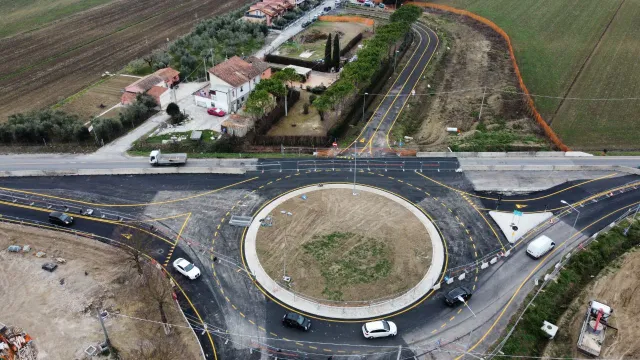 Rotatoria SS16 - via Grazia Verenin