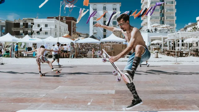 surf skate beach