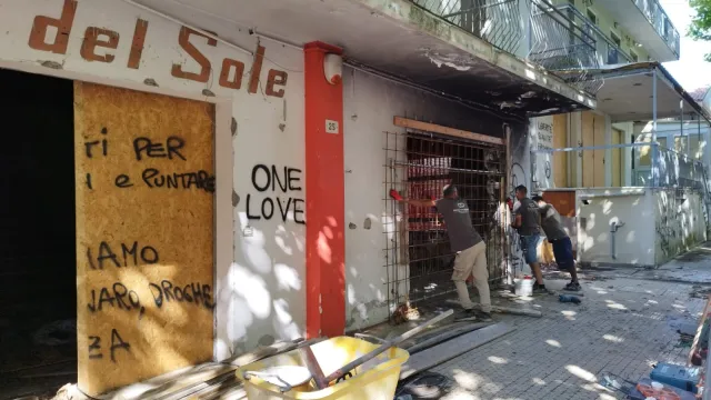 intervento della Polizia Locale e dei Carabinieri negli Hotel Villa del Sole e Superga