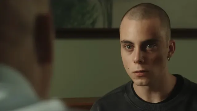 Di Luca Zingaretti (regista) BeyPolite (screenshot autoprodotto) - La casa degli sguardi (film 2024).png, su YouTube., Copyrighted, https://it.wikipedia.org/w/index.php?curid=10454239