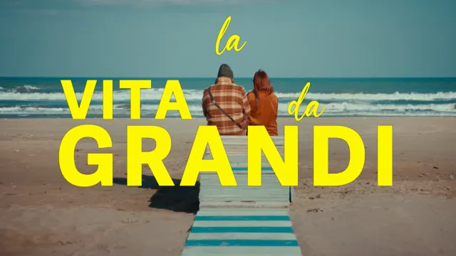 Di Greta Scarano (regista) Ventus Portus (screenshot autoprodotto) - La vita da grandi.png, su YouTube., Copyrighted, https://it.wikipedia.org/w/index.php?curid=10439929