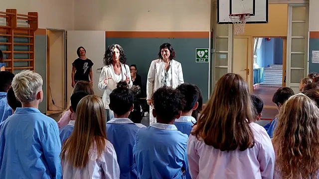 la vicesindaca alla decio raggi insieme alla dirigente angeli