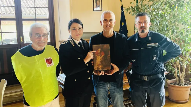 Sindaco Jamil Sadegholvaad, Comandante della Polizia Penitenziaria Aurelia Panzeca e Pierfrancesco Bruno, presidente dell’associazione "Nessuno è cattivo per sempre"