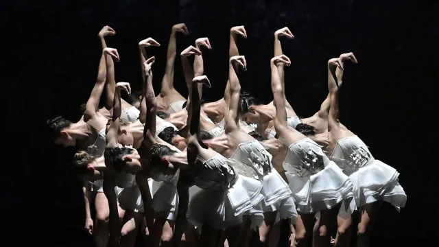 "Il lago dei Cigni” riletto dal Ballet Preljocaj