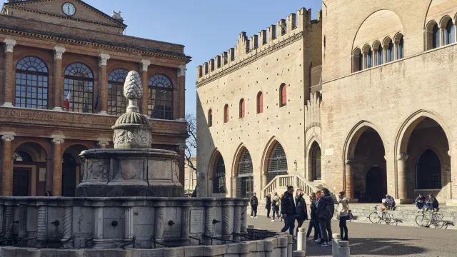 Piazza Cavour