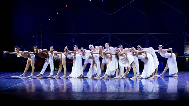 Il Balletto di Roma debutta al Teatro Galli con l’omaggio a Micha Van Hoecke