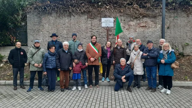 Intitolata la piazzetta ad Aristide Perilli
