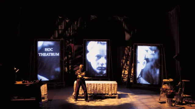 lettere a bernini  - foto di scena di Enrico Fedrigoli